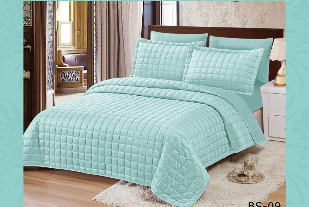 Carolina Velvet Bed spread