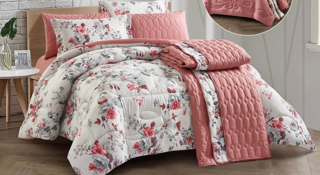 Elegant Floral Duvet Set