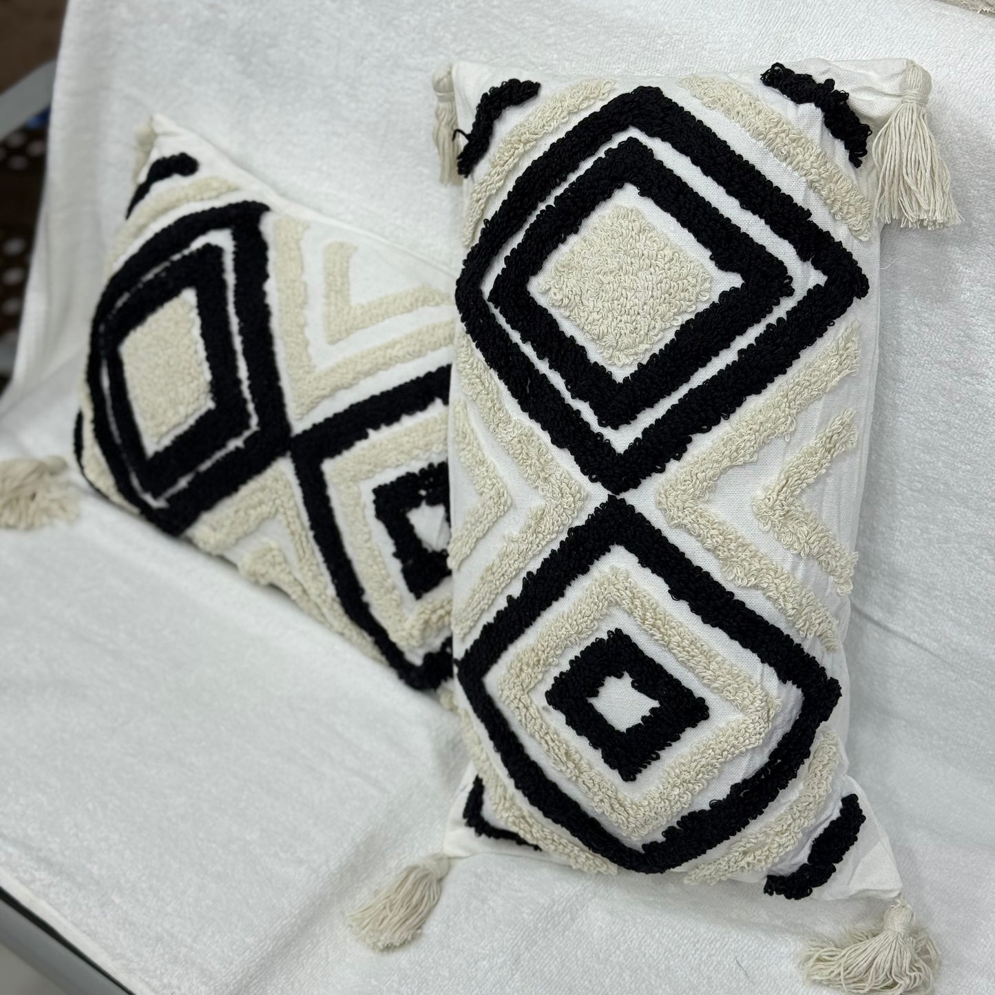 Nordic Lumbar Pillows