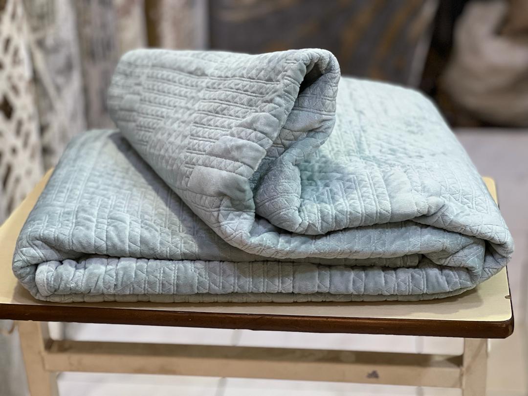 Velvet / Cotton Bedspread