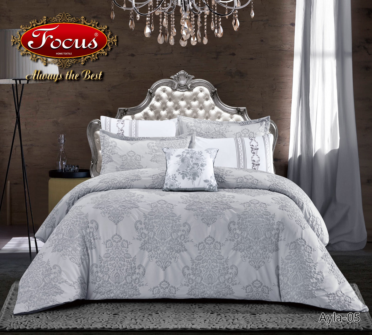 Luxury Duvet Set. Ornate pattern.