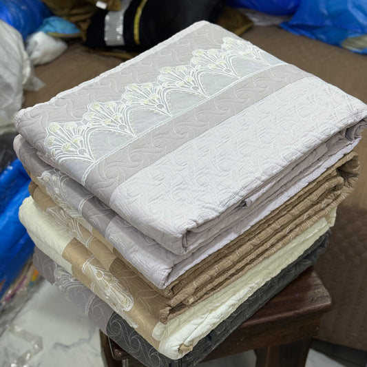 Luxury Cotton Bedspread (8x8)